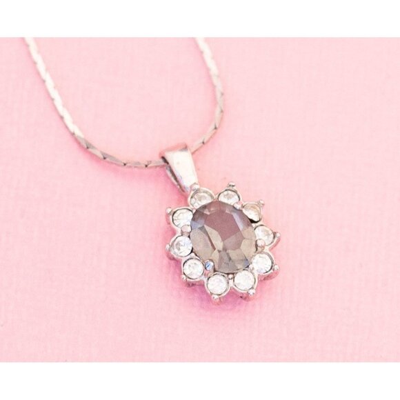 Dainty Silver Tone Diamond Floral Necklace| 18 Inches| Avon| H20 - Picture 1 of 4